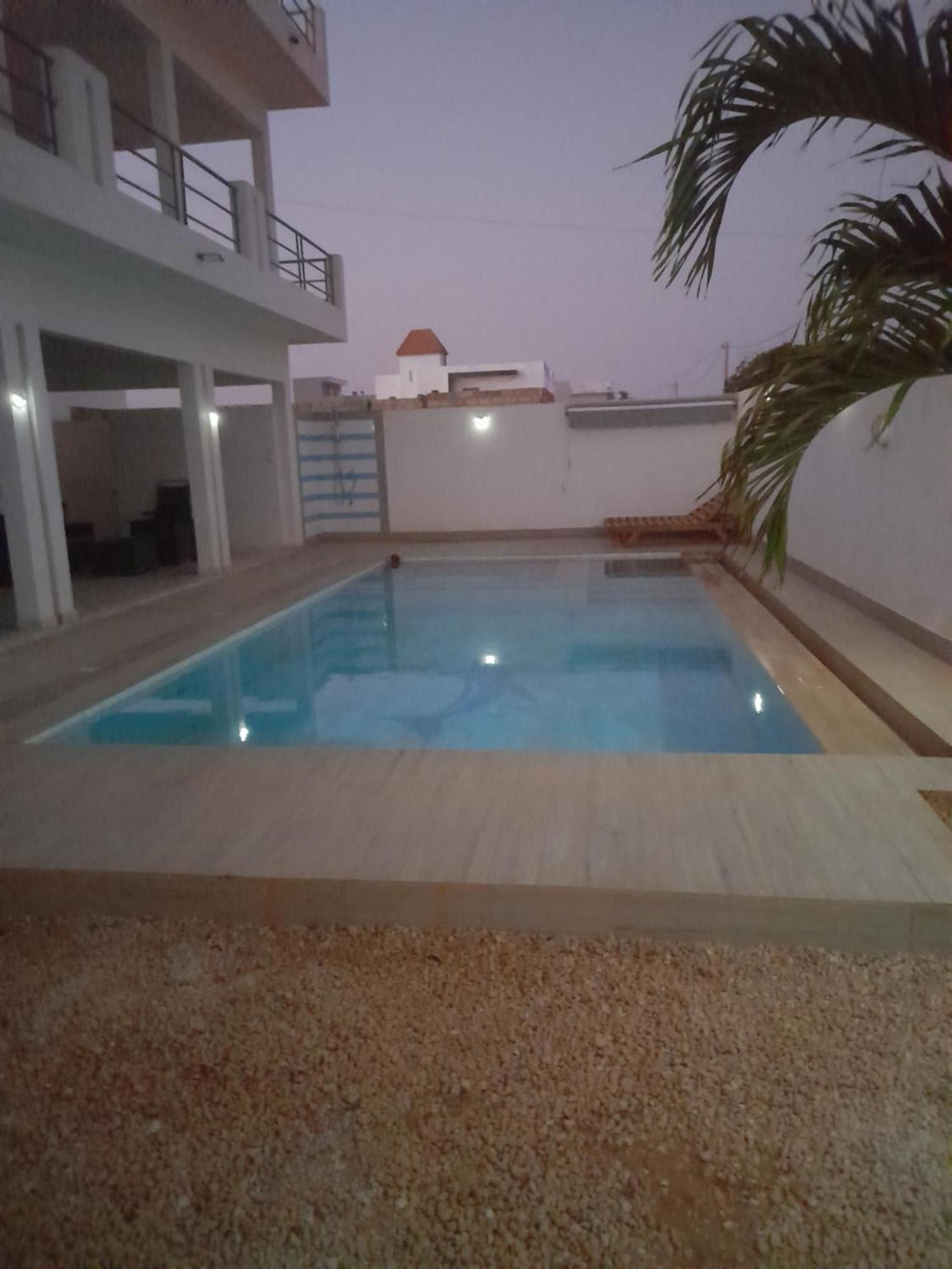 Maison D Hote La Dore Du Senegal Bas-De - Villa Сомон Экстерьер фото