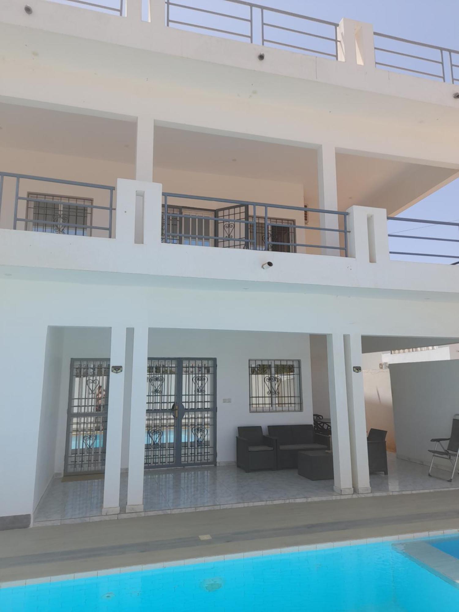 Maison D Hote La Dore Du Senegal Bas-De - Villa Сомон Экстерьер фото